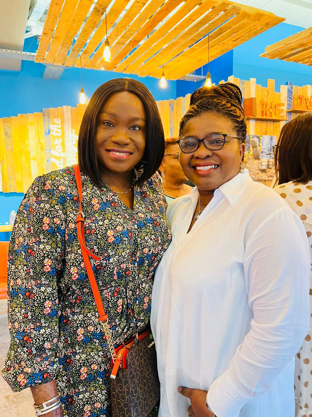 Mingle and Unwind June 2022 photo 7